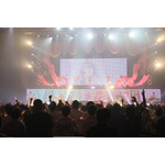 声優・大橋彩香のアーティストデビュー5周年記念ライブが開催！　4300人の前でフライングし「これからも羽ばたいていけるようにがんばっていきます」【セットリストも公開】