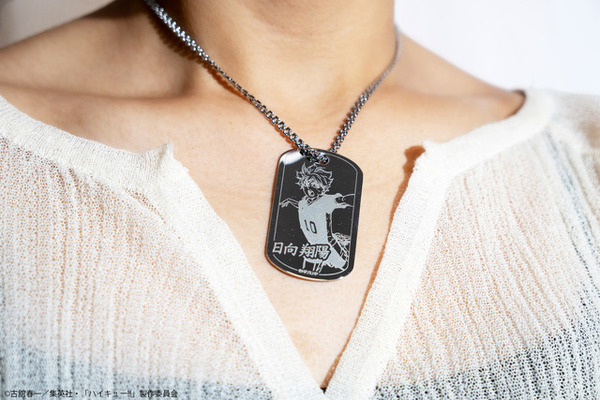 ハイキュー!!」躍動感あふれる日向たちを刻印！ アクセサリー感覚で