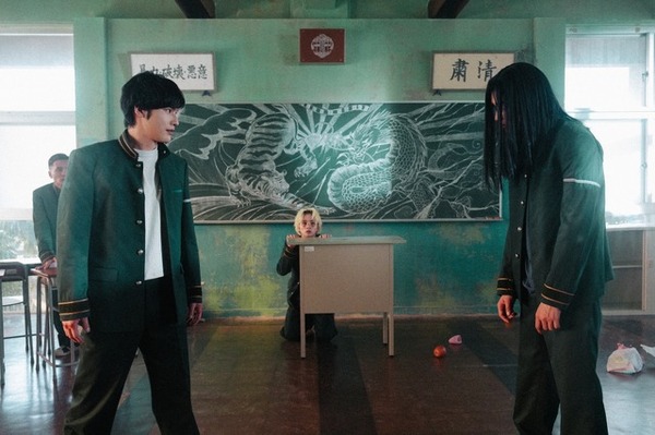 実写「WIND BREAKER」桜遥（水上恒司）vs杉下京太郎（JUNON）の