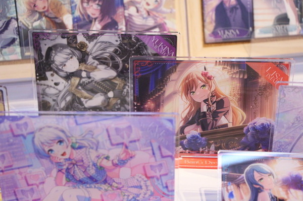 BanG Dream! STORE」Poppin'PartyからAve Mujicaまで全10バンドの