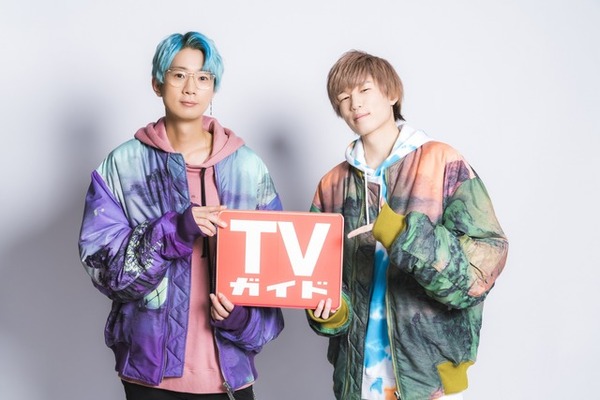 声優・江口拓也＆真白健太朗「TVガイド」購入特典の2ショット生写真