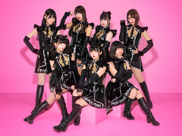 控えめI love you 会場バラ 個性的なバラのご紹介♬ 幾重にも重なった花びらがゴージャス！ 國枝