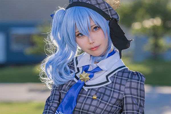 ま*な様 コスプレ　星街すいせい　ホロライブ　衣装　ウィッグ コスプレ】「ホロライブ」星街すいせいが美しいアイドル衣装で