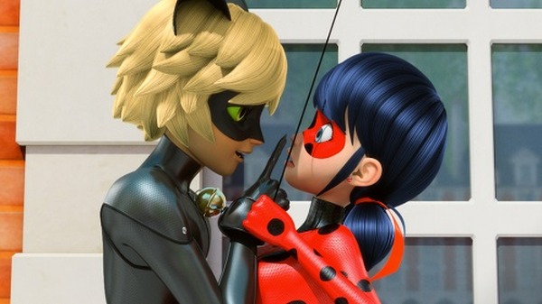 ミラキュラス レディバグ＆シャノワール』二人のヒーローの誕生