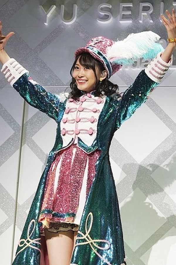 芹沢優『子供以上、大人未満』な2nd写真集がソロデビュー記念日に発売