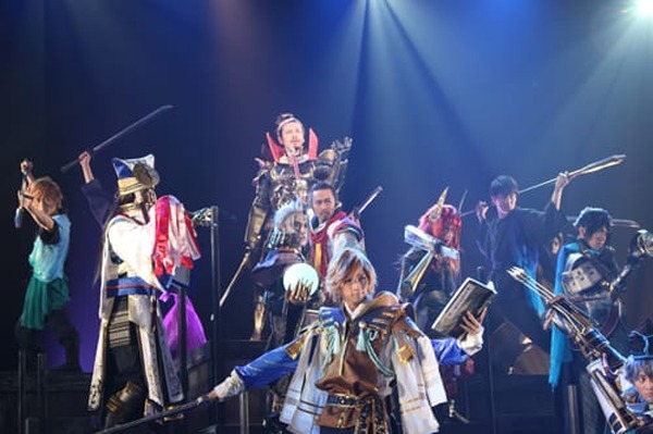 舞台「戦国無双」～四国遠征の章～』の公開ゲネプロ・囲み取材が行われ