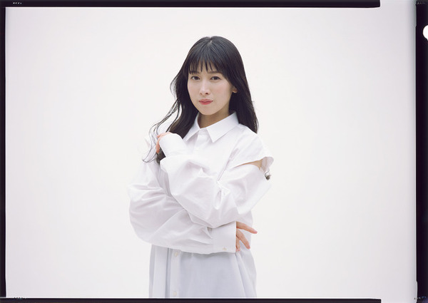 茅原実里　声優　直筆サイン　長門 声優・茅原実里、歌手活動再開を発表！ 「みなさまとのご縁に心から