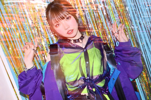 峯田茉優　等身大タペストリー 峯田茉優 等身大タペストリー（峯田茉優 等身大タペストリー）