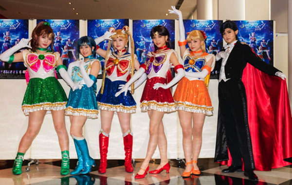 新たな乃木坂46メンバーがセーラー5戦士にメイクアップ！乃木坂46版