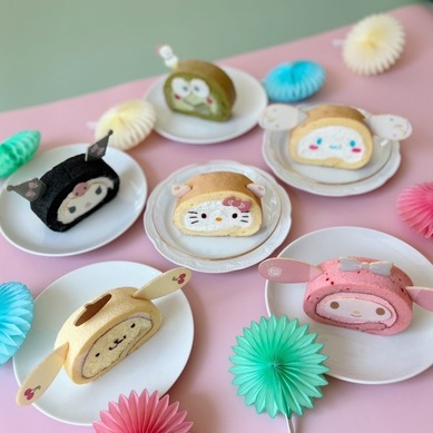 【希少】　ご当地キティ　ロールケーキ 455892.jpg
