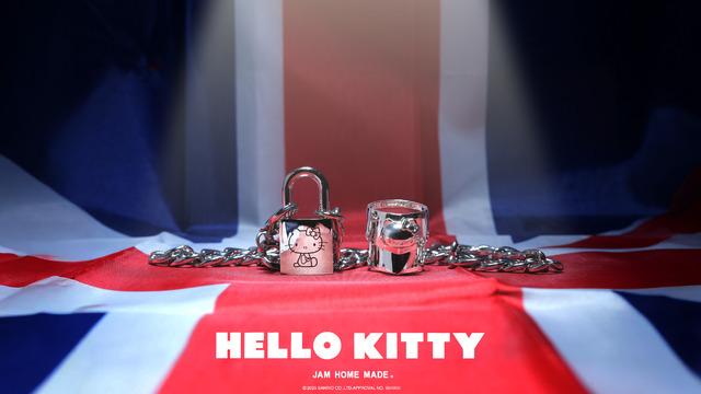 「HELLO KITTYのパンクなアクセサリー」メインビジュアル