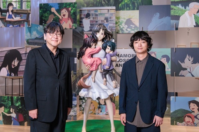 細田守監督（左）染谷将太（右）