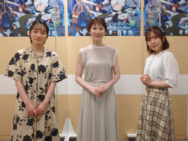 （左から）千菅春香、小若和郁那、真野あゆみ