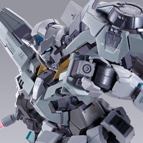 「METAL BUILD ガンダムアストレアII」24,200円（税込）（C）創通・サンライズ