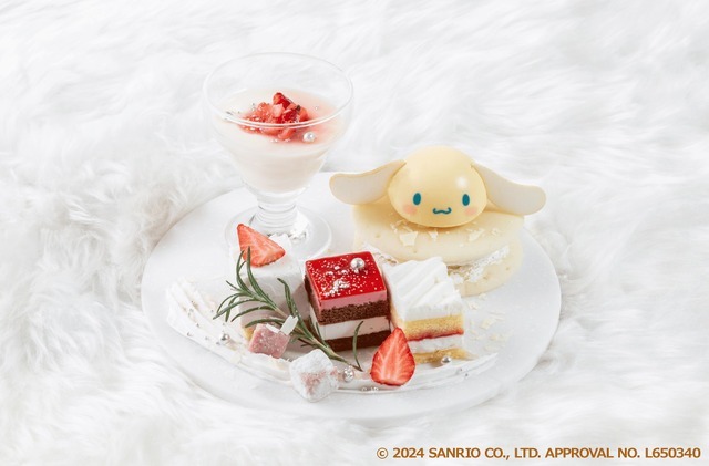 『サンリオ』「ホワイト&ベリーのアフタヌーンティーセット」4,400円（C）2024 SANRIO CO.,LTD.APPROVAL NO.L650340