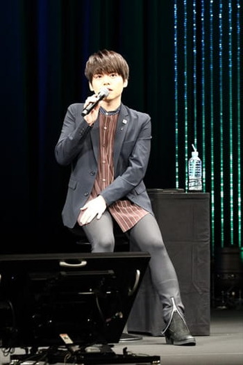 年1月放送 Tvアニメ 宝石商リチャード氏の謎鑑定 先行上映イベントに櫻井孝宏 内田雄馬が初登壇 櫻井 自分も刺激されました 本作からの学びを語る レポート 6枚目の写真 画像 超 アニメディア