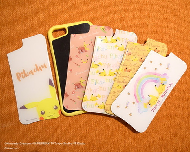 ピカチュウとイーブイが壁にくっつく 壁にくっつく 着せ替えできる 耐衝撃 で話題のスマホケース Waylly ウェイリー に ポケモン が初登場 3枚目の写真 画像 超 アニメディア