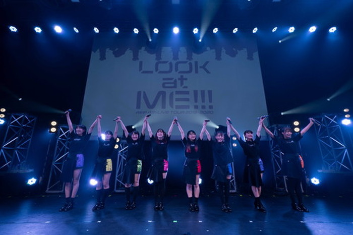 A応p Tvアニメ ぼくはか Edテーマ曲 Freedom でムダに無敵 を初披露 全国ツアーを東京 神田明神ホールで締めくくる レポート 7枚目の写真 画像 超 アニメディア
