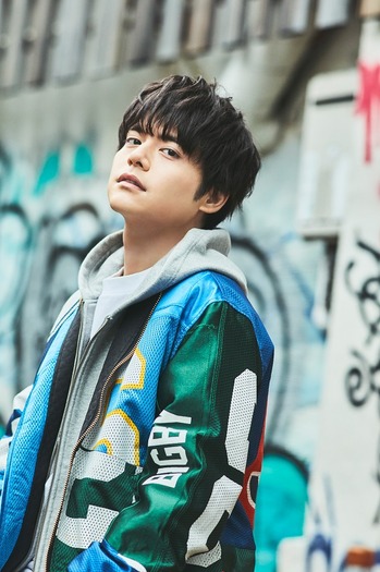 内田雄馬、5thシングル「Over」 ジャケット＆アーティストビジュアル