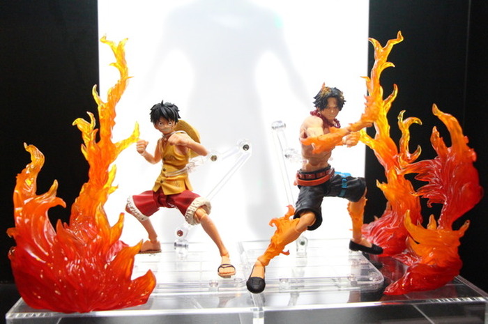 鬼滅の刃」に「ヒロアカ」、ハローキティちゃんも♪ ガンダム・仮面