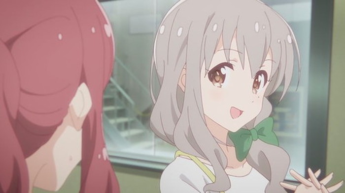 天体観測を楽しんだ後 遠藤先生が取り出したのは Tvアニメ 恋する小惑星 第4話のあらすじを紹介 4枚目の写真 画像 超 アニメディア