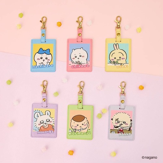 ちいかわ」ハチワレたちのチェキ風デザインがかわいい♪ 革チャーム