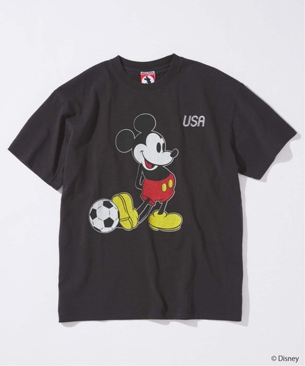 ディズニー」ミッキー、ミニーたちの“サッカーTシャツ”登場