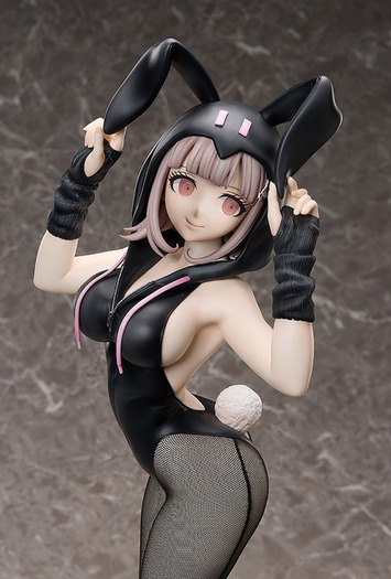 スーパーダンガンロンパ2 七海千秋 ホワイトバニーVer. 1/4 フィギュア 大胆な横乳に釘付け…♪約60センチの超でかサイズ!!「スーパーダンガン