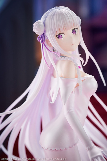 う、美しい…！「リゼロ」エミリアがウェディングドレス姿で立体化