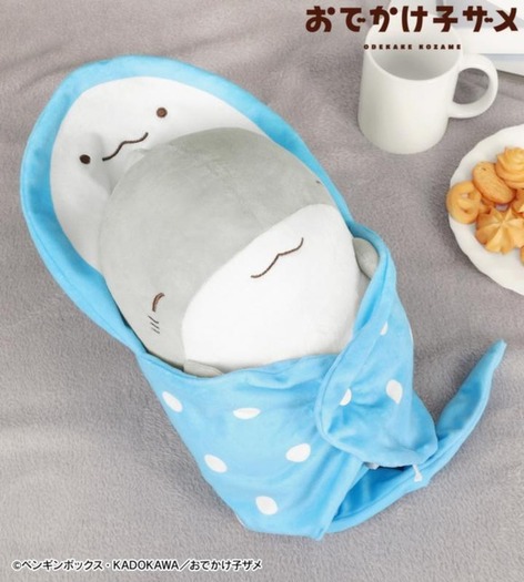ベビー子ザメのにっこり笑顔に癒される♪ 「おでかけ子ザメ」エイの