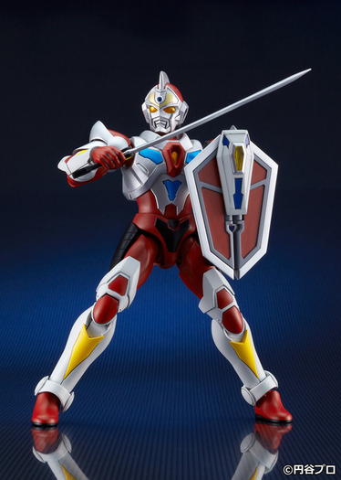 電光超人グリッドマン」合体超神サンダーグリッドマン、“特別仕様”トイ