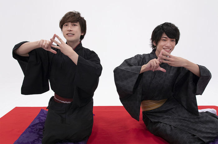 男性声優によるbl 落語 ぼくらく 中島ヨシキ 土田玲央出演の第12話 紙の誘い オフショット公開 超 アニメディア