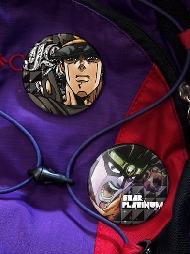 ジョジョの奇妙な冒険 空条承太郎 スタープラチナ 缶バッジ ジョジョの奇妙な冒険」オラオラオラオラ!!!! 承太郎＆スタープラチナ