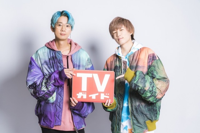 声優・江口拓也＆真白健太朗「TVガイド」購入特典の2ショット生