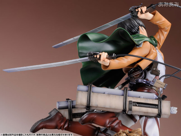 約束しよう 俺は必ず 巨人を絶滅させる 進撃の巨人 リヴァイのフィギュアがリニューアルパッケージで登場 10枚目の写真 画像 超 アニメディア