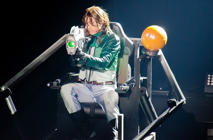 俺たちはガンダムで 演劇だ 舞台 機動戦士ガンダム00 破壊による覚醒 Re In Novation が開幕 橋本祥平らキャストのコメントが到着 8枚目の写真 画像 超 アニメディア