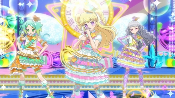 プリティーリズム プリパラ キラッとプリ チャン 主要キャストが勢揃い 劇場版 プリパラ キラッとプリ チャン きらきらメモリアルライブ 初日舞台挨拶レポート 10枚目の写真 画像 超 アニメディア
