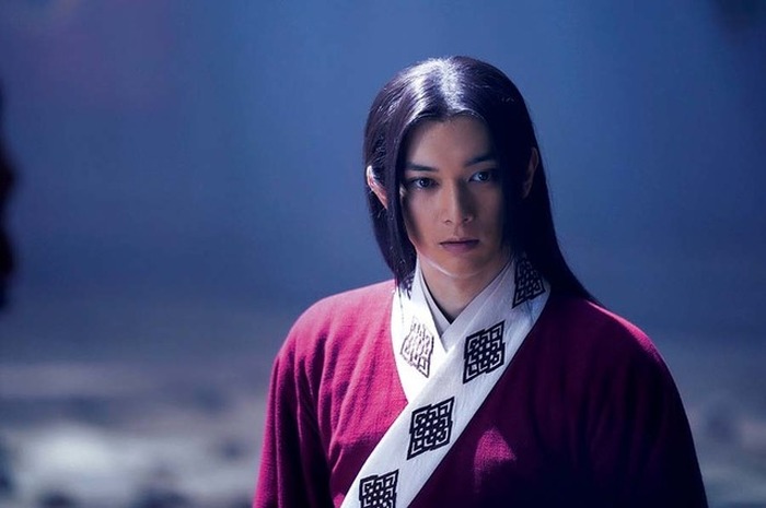 実写「キングダム2」山崎賢人、吉沢亮、橋本環奈、大沢たかお、清野菜