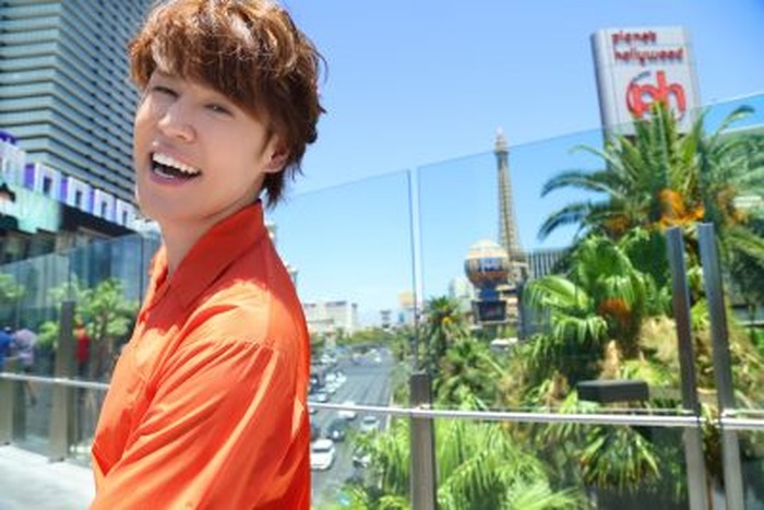 人気声優アーティスト 宮野真守の写真集撮影に密着した ドキュメンタリーを放送決定 超 アニメディア