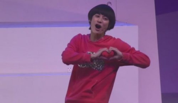 Amazon.co.jp: おそ松さん on STAGE ~SIX MEN'S LIVE SELECTION