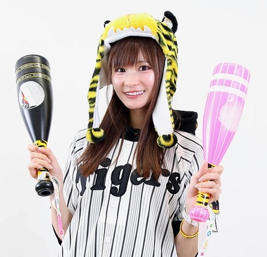 野球を愛する声優 松嵜麗と渡部優衣のヤクルト 阪神応援コラム連載の特別販売がスタート 4枚目の写真 画像 超 アニメディア
