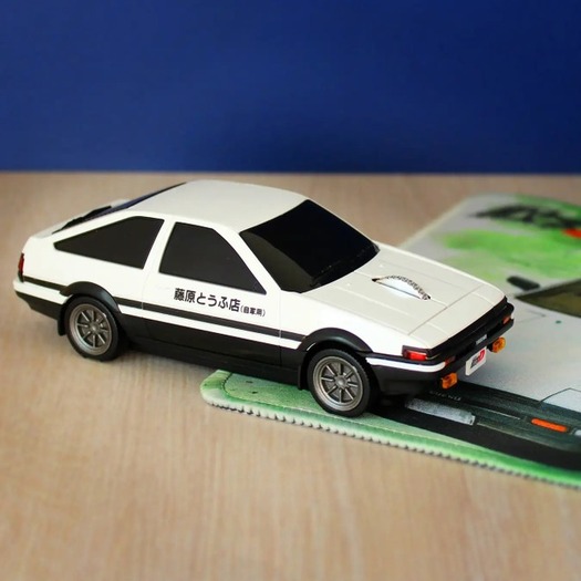 コーヒーボス　カーマウス　トヨタ スプリンタートレノ AE86 セット　未使用品 頭文字D」藤原拓海の“トヨタAE86”前期版を再現！ ミニカーのような無線
