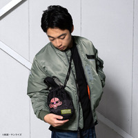 「ガンダム」ジオン軍、「逆襲のシャア」ネオ・ジオンをデザイン！本格ミリタリーアウターの新作登場 画像