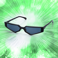 「ジョジョ スターダストクルセイダース」花京院典明のかっこいいサングラス登場！眼鏡の産地・鯖江の老舗メーカーが再現 画像