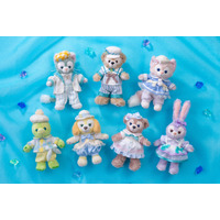 ダッフィーの新グッズは心きらめくジュビリーブルー☆ ぬいバッジやフードスーベニアが4月14日新登場【東京ディズニーシー】 画像