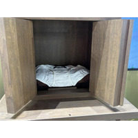 「無職転生」ロキシー教祭壇に内山夕実＆小原好美が詣でる!? 「御神体がw」「シュールすぎる」 画像