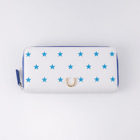 「スティール・ボール・ラン ジョジョの奇妙な冒険」ジョニィの蹄鉄、ジャイロの鉄球がレザーコレクションに!? 日常使いしやすいケース類、財布に注目！ 画像