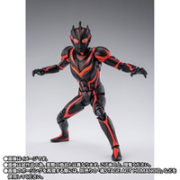 「ウルトラマンネクサス」人造巨人ダークザギのフィギュアの2次抽選が実施中！ 円谷プロダクション造形部門LSS協力のもと、劇中のプロポーションを再現 画像