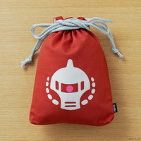 「ガンダム」浅草の老舗コラボ、行きます!! シャア専用ザクII、ハロが伝統の型染めアイテムとして出撃！ 画像