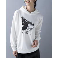「ファンタジア」ミッキーのパーカーやセーターがベルーナで買える！ プリント、サガラ刺しゅうがキュート 画像